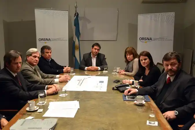 Entre Ríos habilitará un aeropuerto internacional de cargas en Paraná