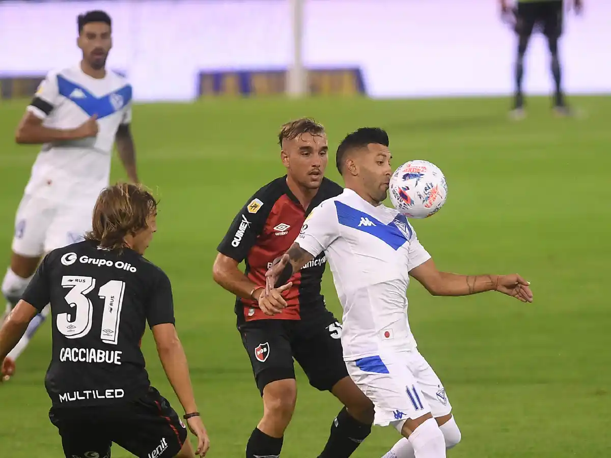 Vélez se alzó con el triunfo ante Newell's 
