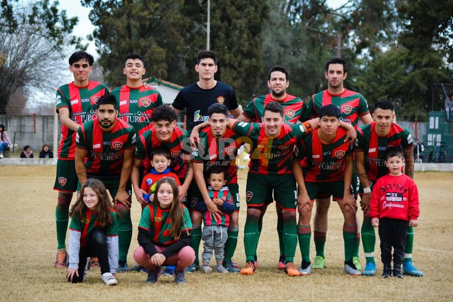 Sarmiento goleó a Chapuy y sueña