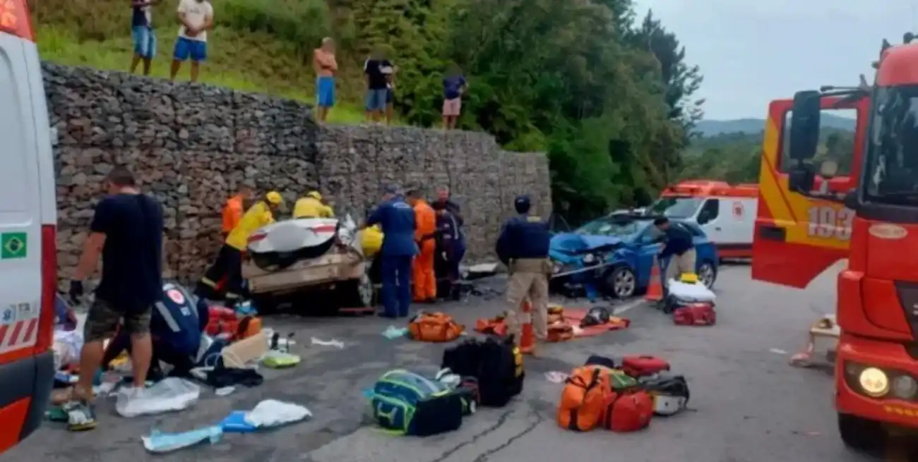 Una argentina falleció en un choque frontal en Brasil y sus dos hijas están en grave estado