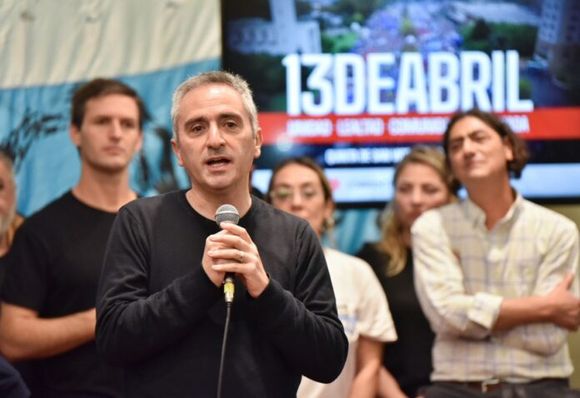 Andrés Larroque explicó su polémica frase sobre quienes conspiran contra Kicillof