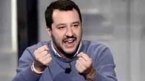 Un aliado de Berlusconi sugirió que el fascismo hizo cosas buenas