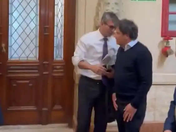 "Tenemos una sola tarea común: terminar con esta locura en la Argentina", expresó Manes en la red social X.