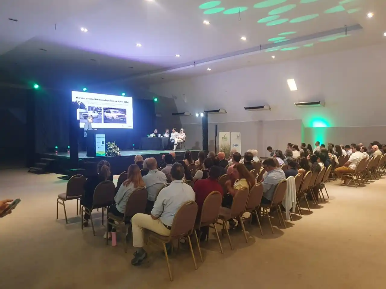 Biotecnología formoseña en el corazón del NOA: Proviv marcó presencia en la XXIV Reunión Técnica de Caña de Azúcar