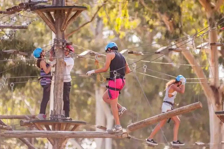 Empezó la preinscripción para los viajes de egresados gratuitos en la Provincia