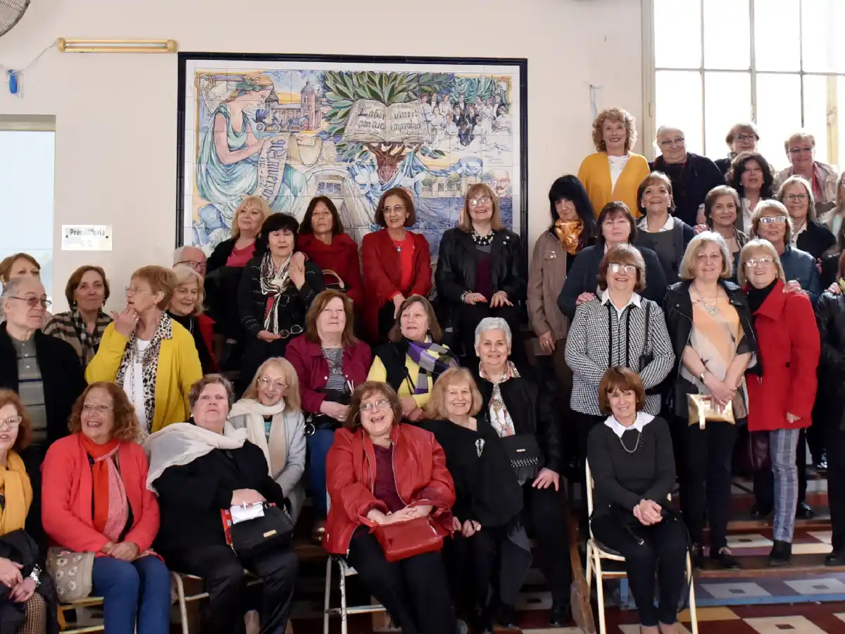 La ENA celebró 107 años junto a los últimos maestros normales nacionales 