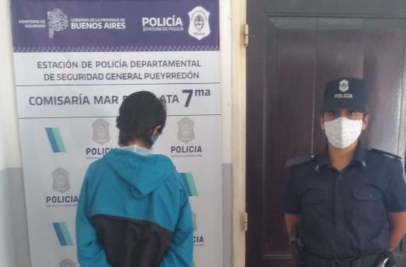 La aprehendieron tras encontrar elementos robados en su casa