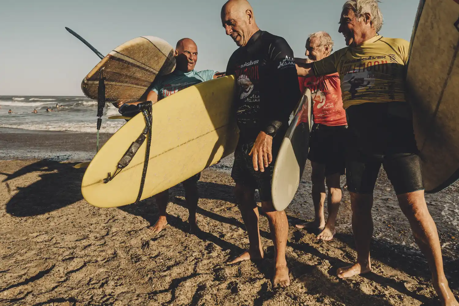 El Full Moon Sessions es un formato único que permite reunir a las distintas generaciones que han dejado una huella en el surf nacional.