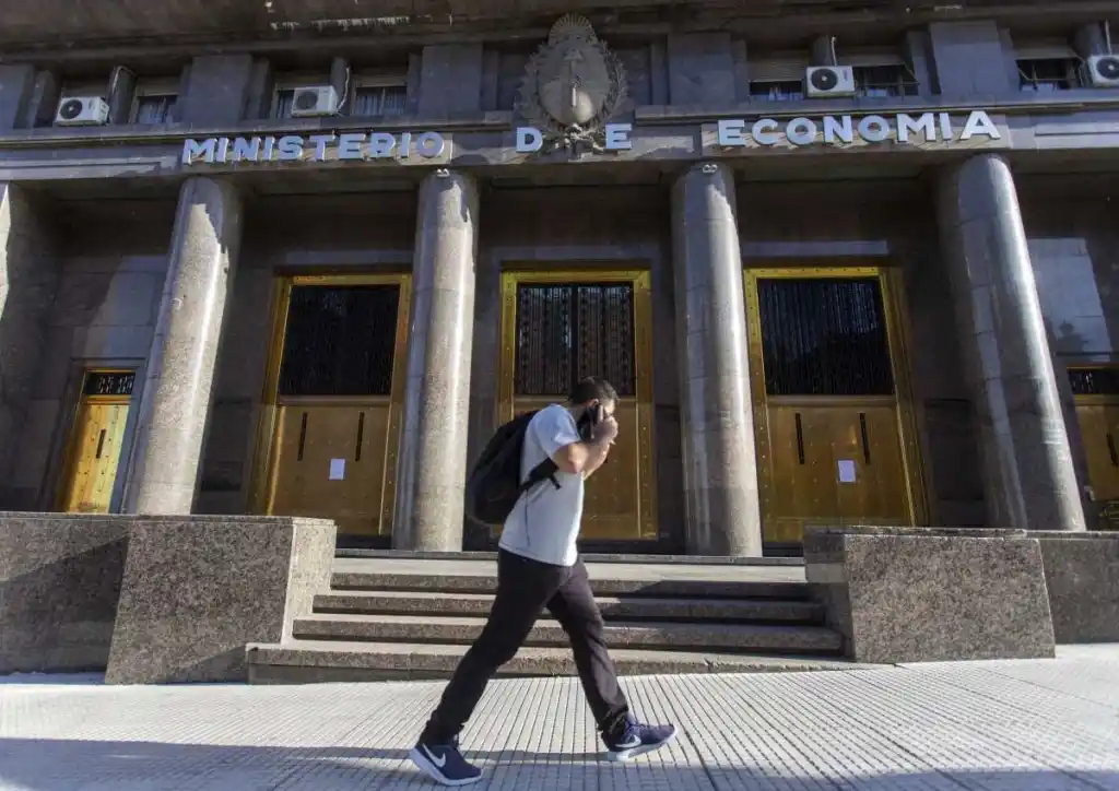 La recaudación impositiva aumentó 72,2% en marzo