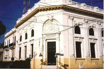 Analizan terminar con los turnos previos para la atención en los bancos