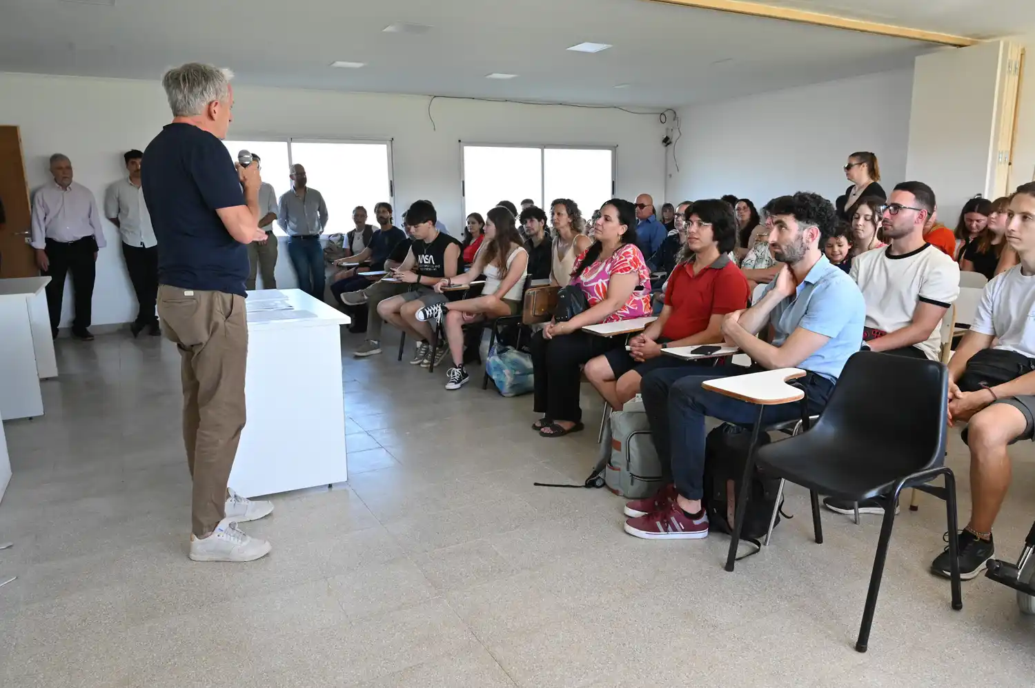La educación pública como motor de oportunidades: 50 nuevos egresados celebraron su formación universitaria en Chascomús