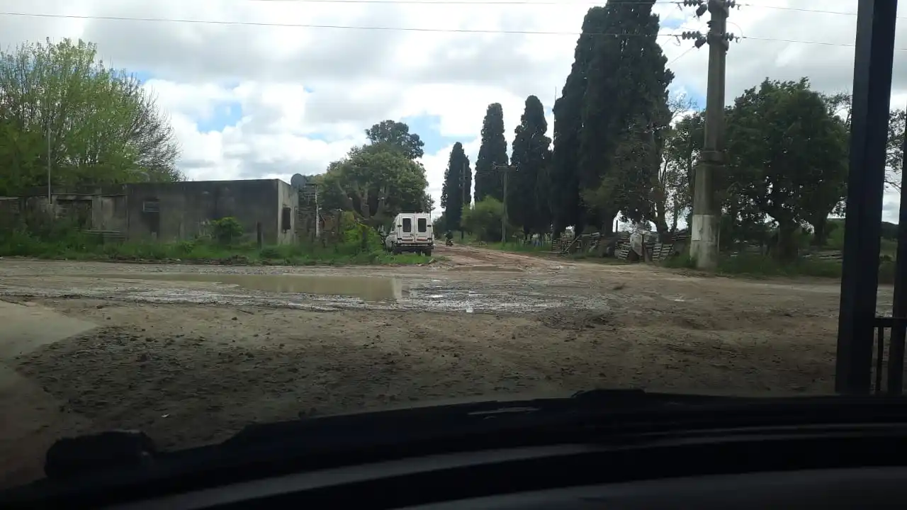 El acceso a Celupaper después de la lluvia