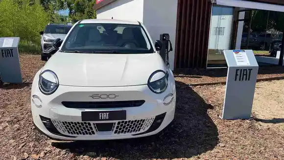 El mítico Fiat 600 volverá al mercado argentino, pero con muchos cambios