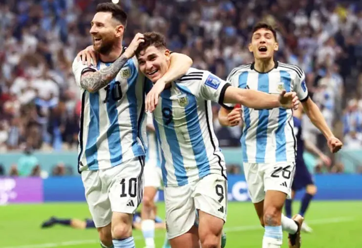 A la final de la mano del mejor Messi