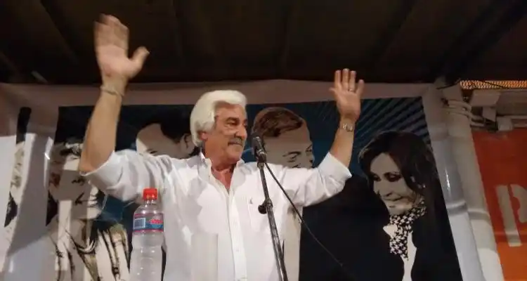Con críticas a Salazar, Pángaro presentó su lista en concurrido acto