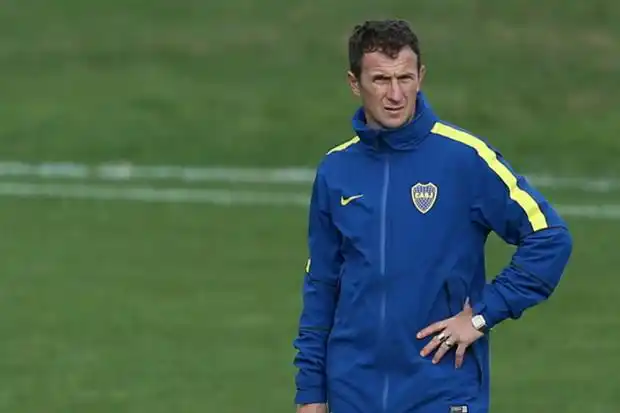 Arruabarrena cambia a media defensa  para el juego con Arsenal