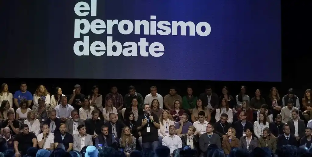 Dirigentes santafesinos participaron del encuentro del PJ en Parque Norte