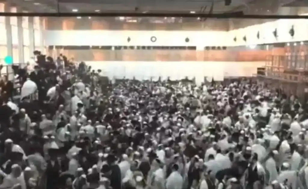 Colapsaron las gradas de una sinagoga cerca de Jerusalén