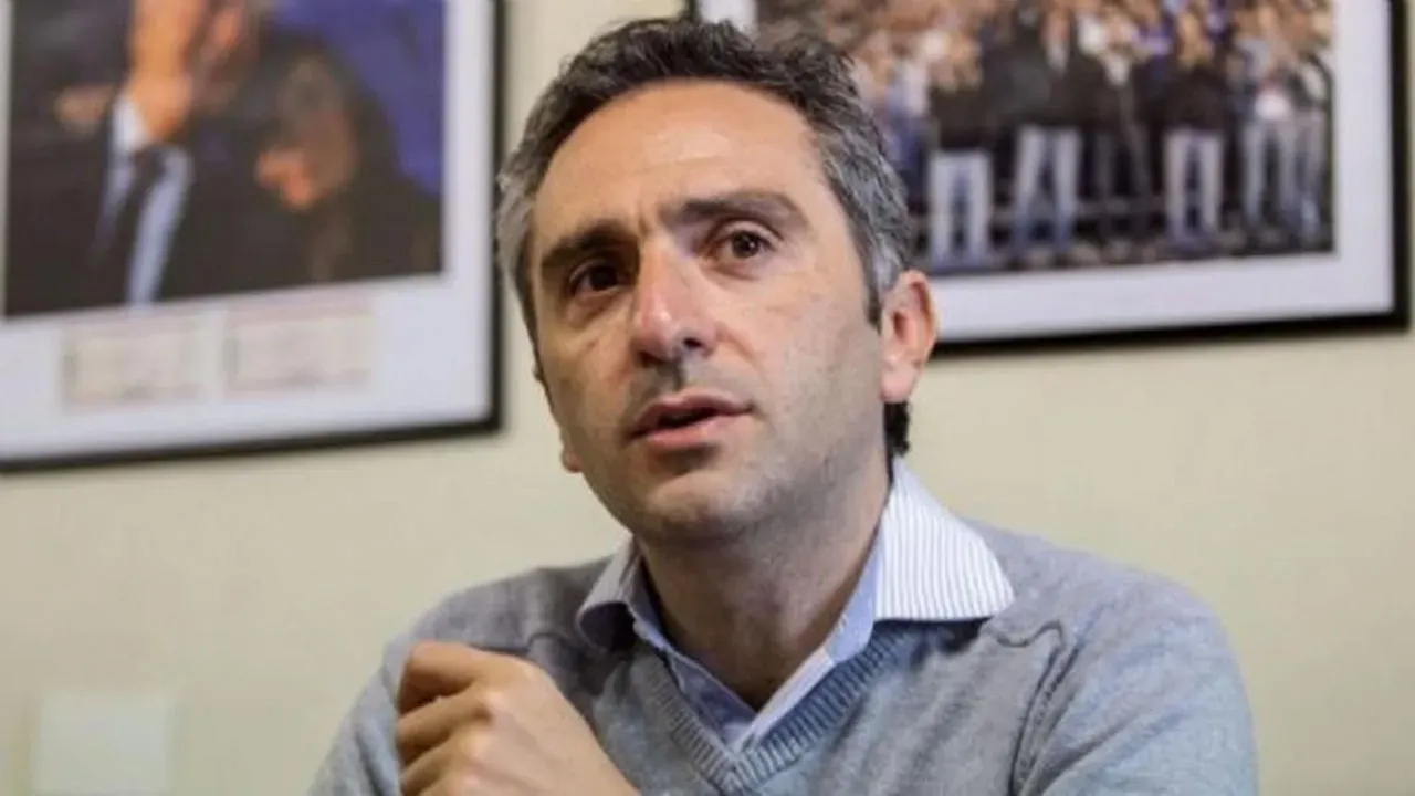 Larroque agitó la interna y volvió a apuntar contra Guzmán: "No lo votó nadie"
