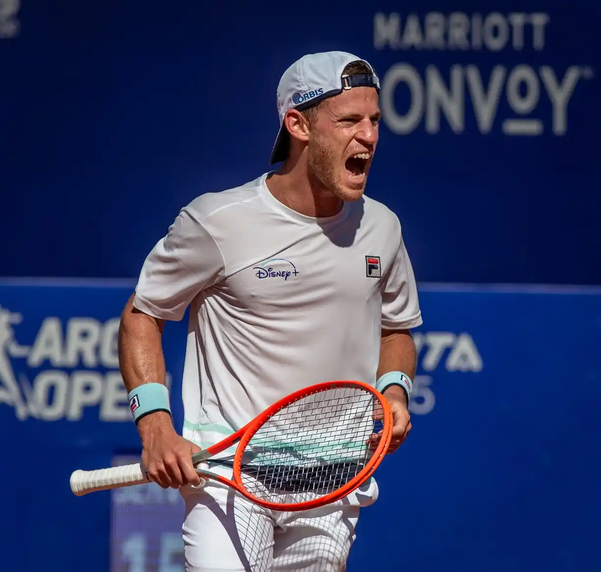 Schwartzman mostró su jerarquía y festejó en el ATP de Buenos Aires