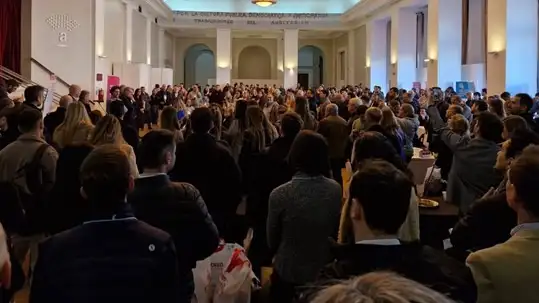 El evento realizado en el teatro Auditorium contó con una gran convocatoria.