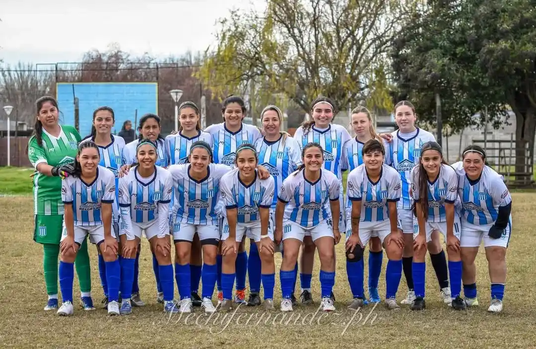 Racing ganó el clásico y sigue en zona de clasificación. Foto: Mechi Fernández PH