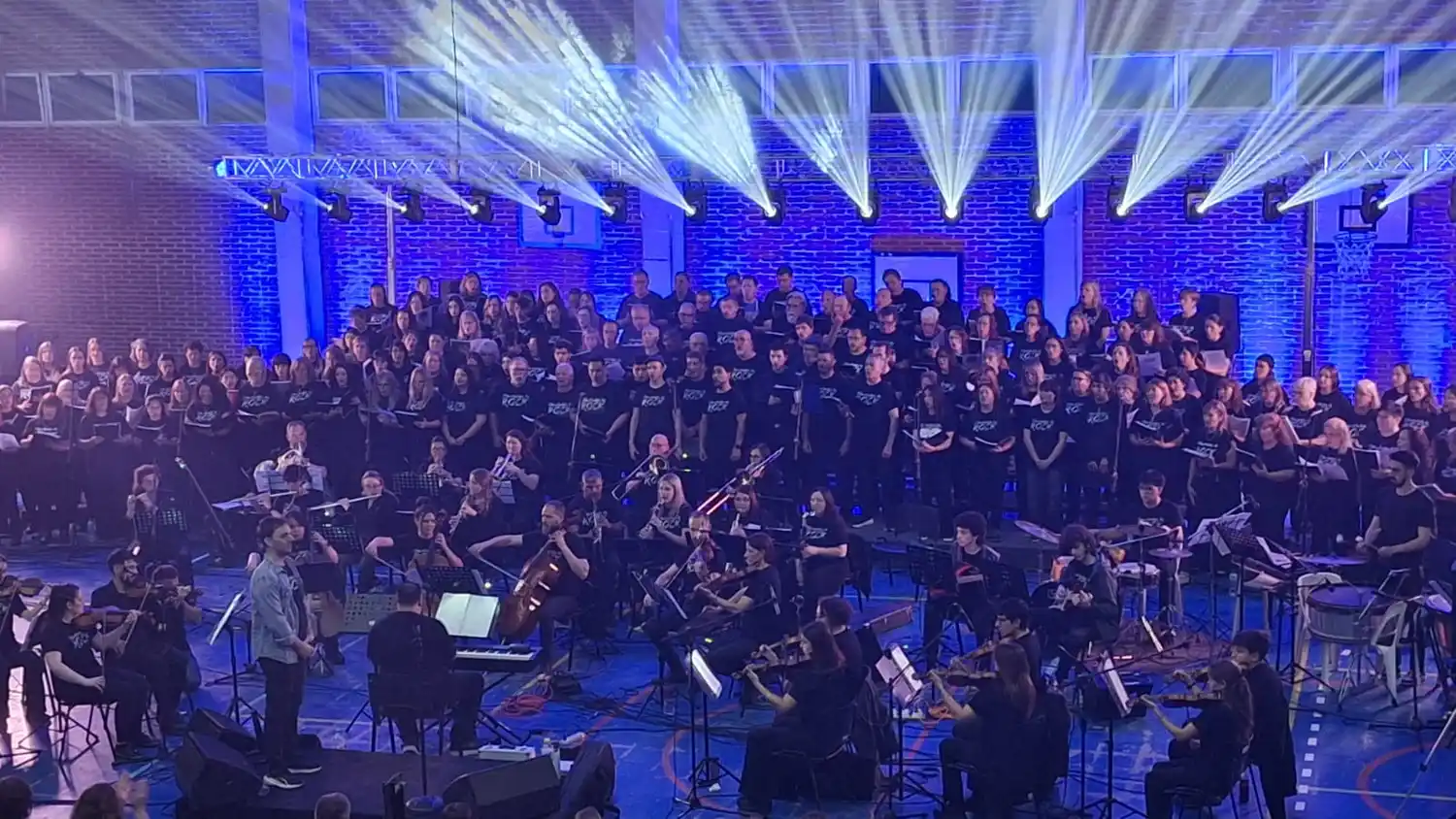 “Pinceladas de Rock 3 y del Recuerdo” 
Un espectáculo que hizo vibrar a un auditorio colmado