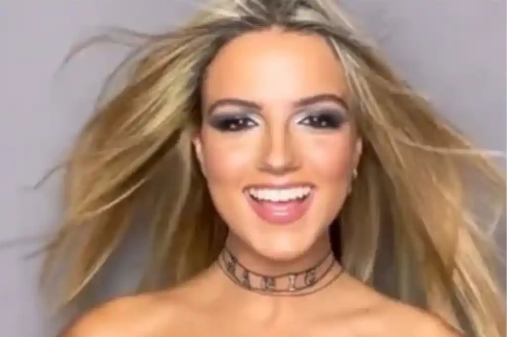 Mía Saguier Marcuzzi,