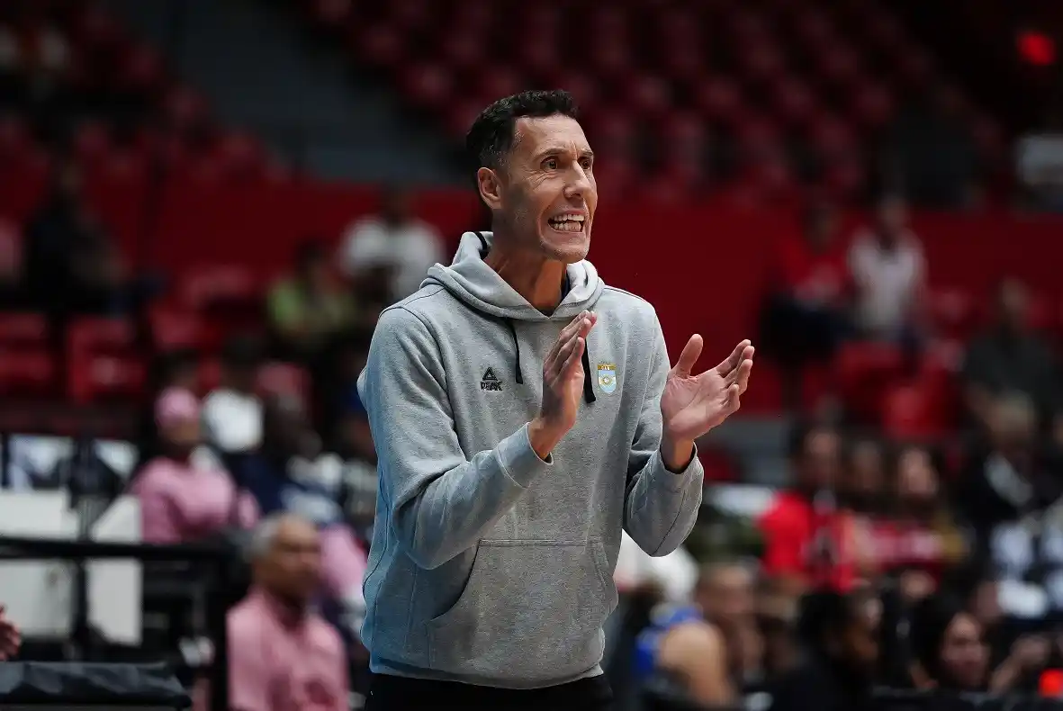 Pablo Prigioni tiene el equipo para viajar a Nicaragua a jugar la AmeriCup.