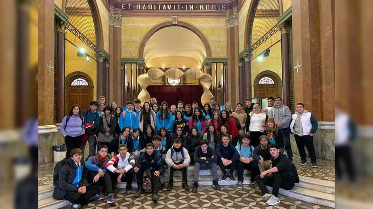 Los estudiantes sanfrancisqueños participaron del programa provincial que tiene cuatro tours para explorar la capital provincial