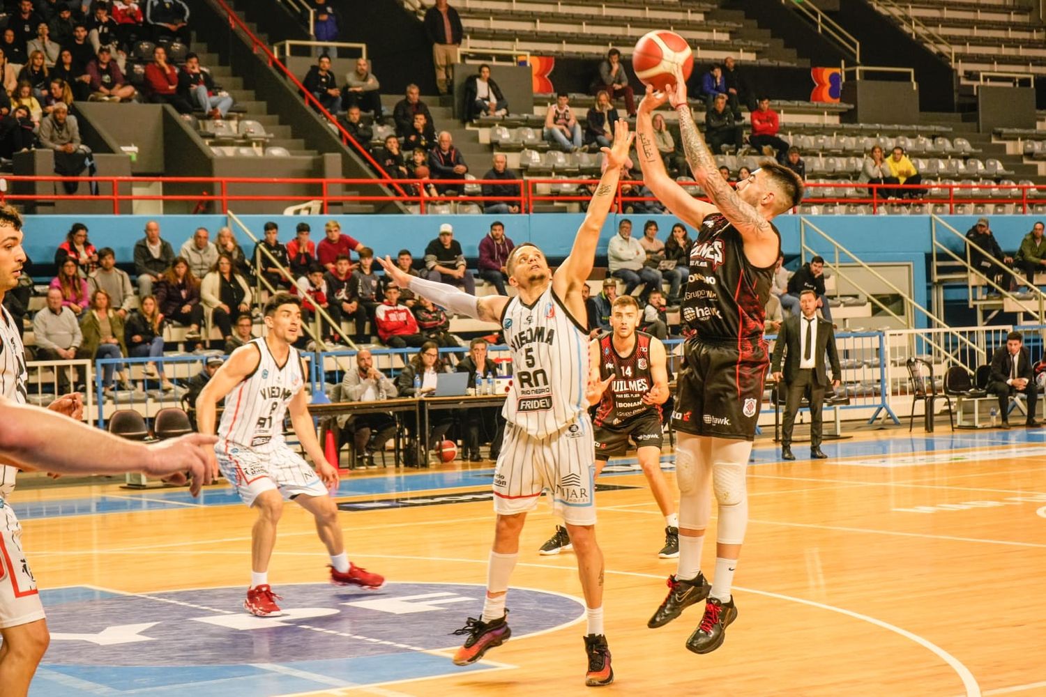 Gran triunfo de Quilmes sobre el final ante Deportivo Viedma