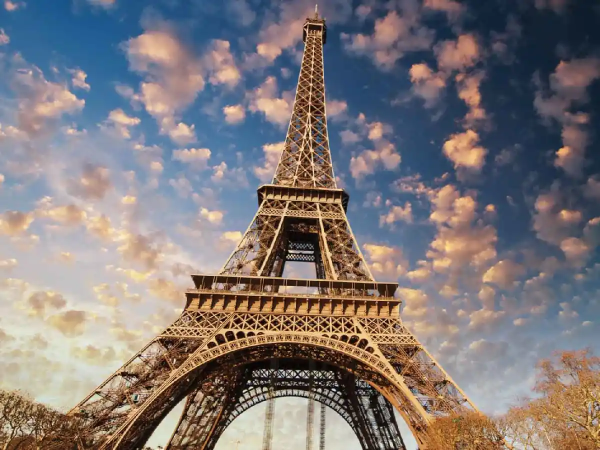 Europa abre sus fronteras al turismo pero restringe el ingreso de una larga lista de países