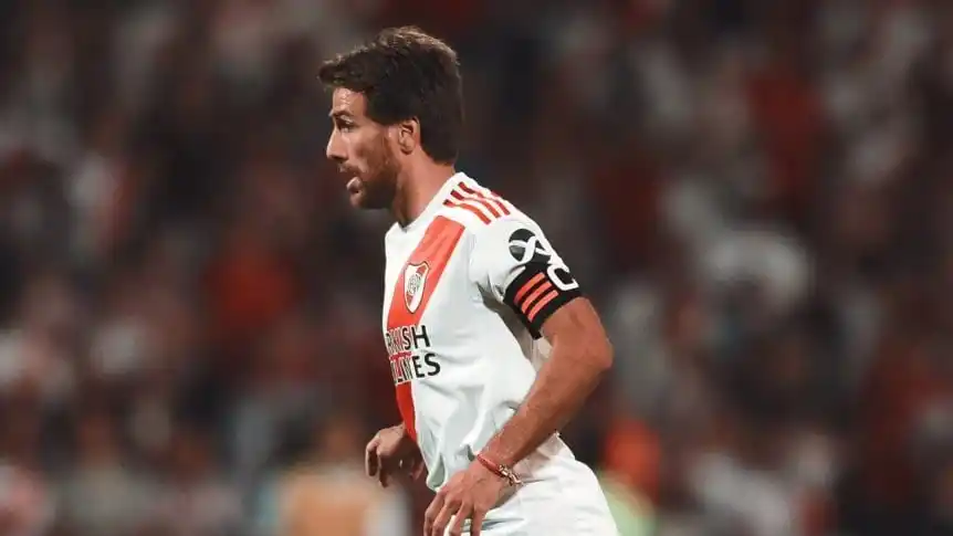 Gallardo concentra 22 jugadores y Ponzio se queda afuera ante Arsenal