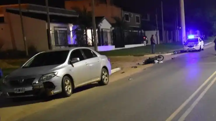 Grave accidente de tránsito en la intersección de San Lorenzo y Lucas González