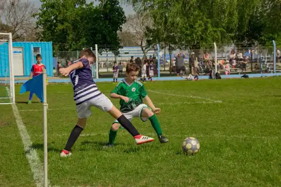 En el predio "Tito" Bartomioli, comienza el Intercolegial de Fútbol