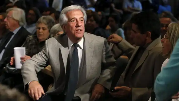 Tabaré Vázquez apunta al voto extranjero y al colorado para imponerse 