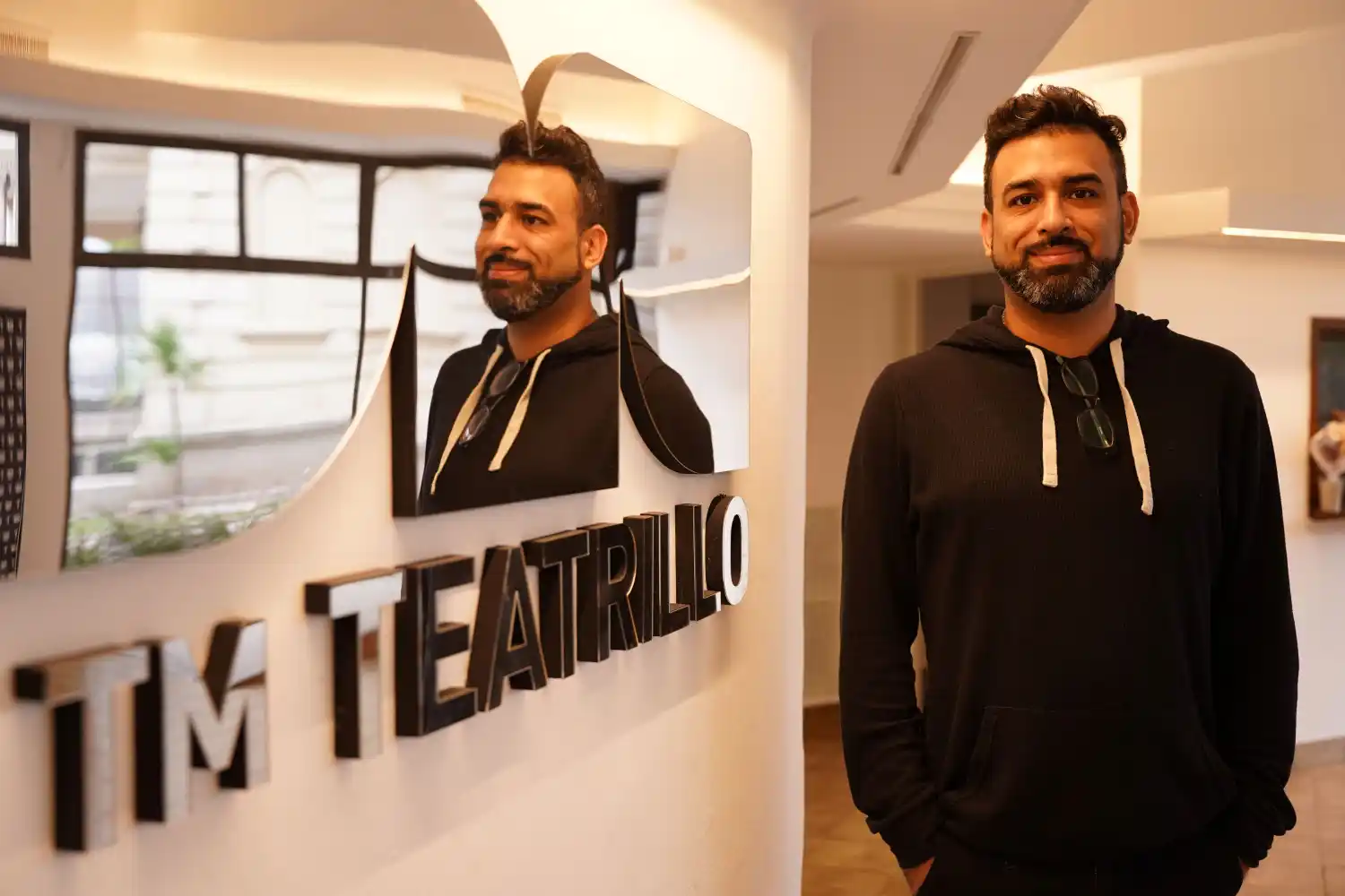 El productor y director Adrián Vocos