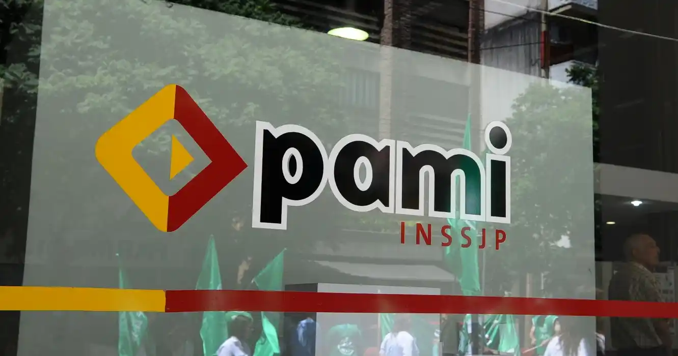 El Gobierno pretende que los gremios se hagan cargo de la obra social de sus jubilados