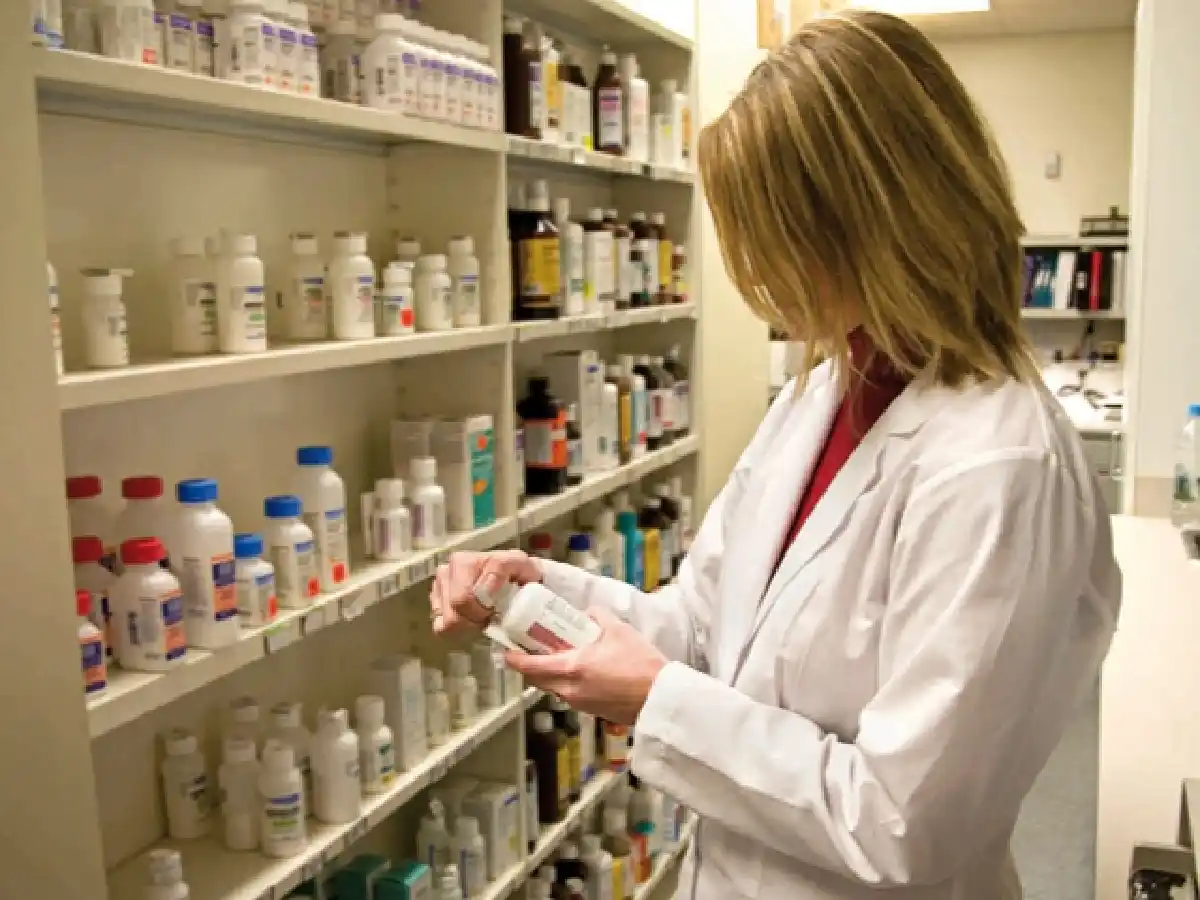 La ANMAT prohibió los medicamentos que contengan la asociación a dosis fijas de dos drogas determinadas