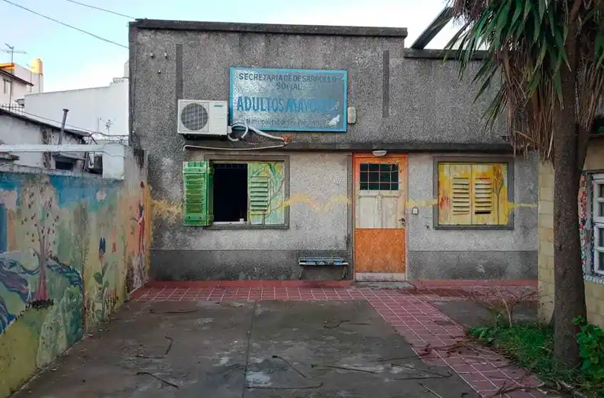 Robaron en la sede Municipal de la Dirección de personas mayores