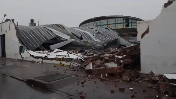 Trágico temporal en Bahía Blanca: El Intendente Susbielles indicó que "hasta el momento" hay 13 muertos confirmados