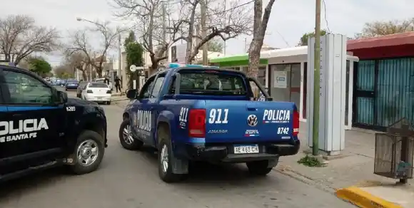 Lo sorprendieron adentro del patio de una casa ajena en barrio Villa Podio
