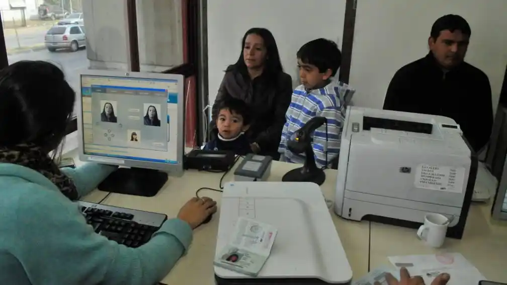 Inundación en Arrecifes: DNI gratis para damnificados