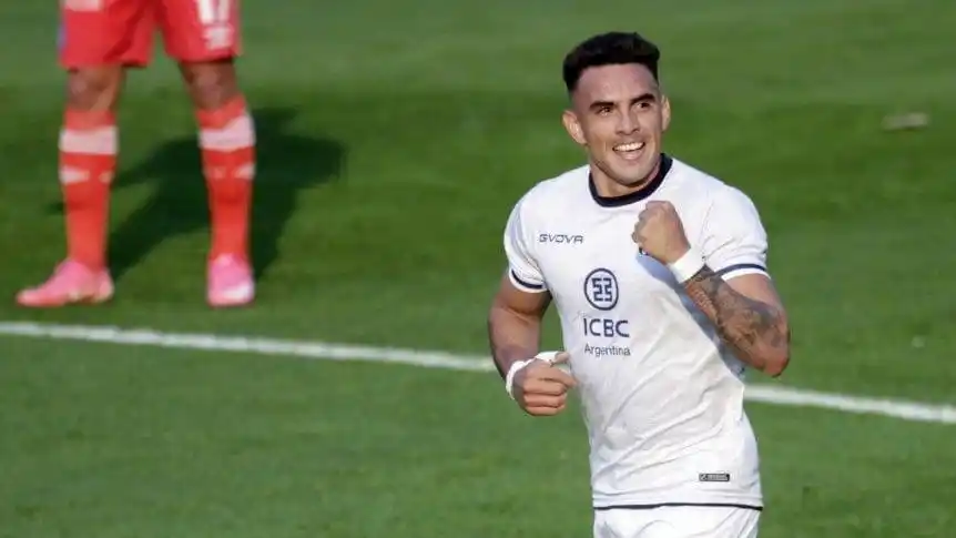 Talleres venció a Argentinos y es líder junto a Lanús