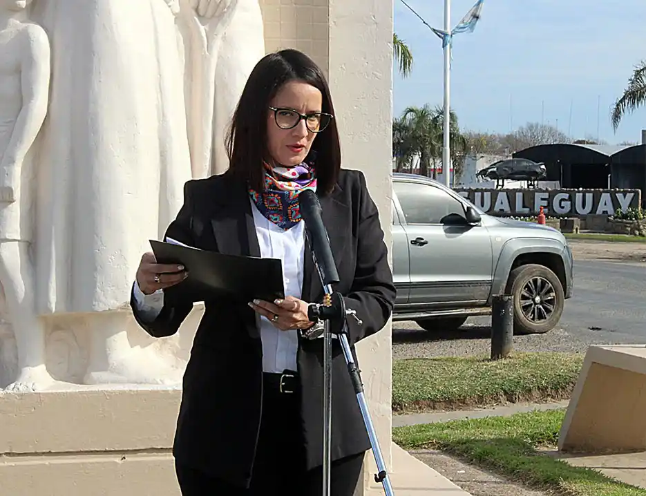 Se realizó acto por el "Día del Inmigrante"