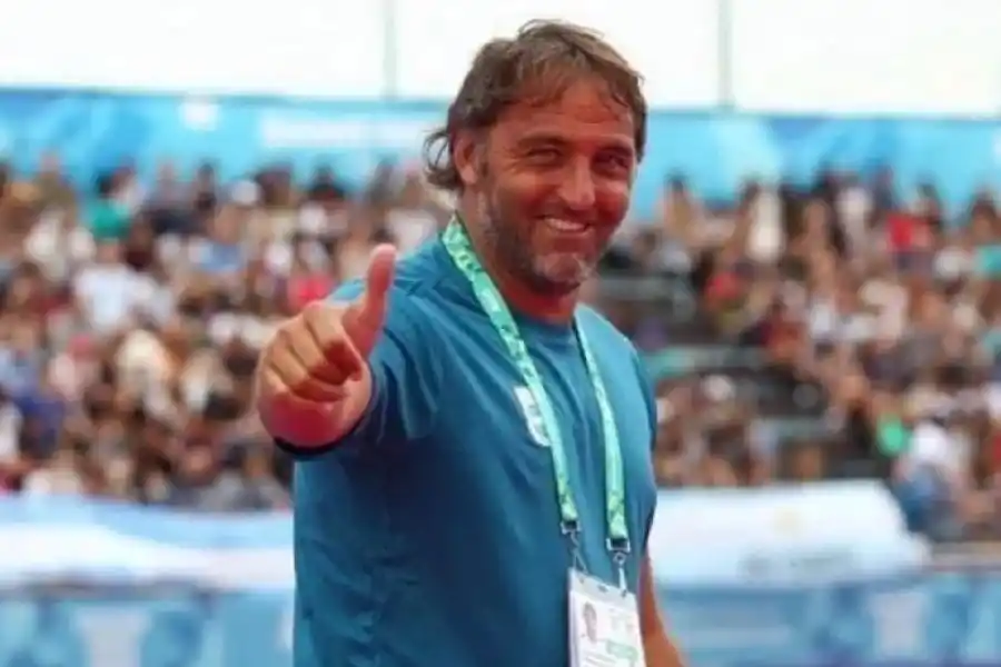 El "Chapa" Retegui no formará parte del cuerpo técnico de Tevez en Central