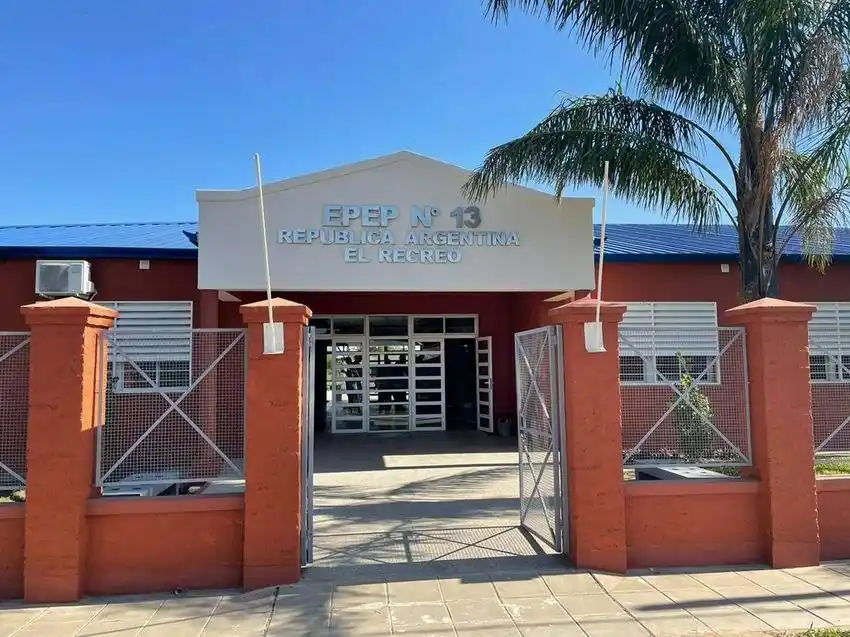 En una intensa jornada por el interior, 
Insfrán inaugurará 9 obras educativas