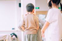 Un niño escuchó por primera vez al ser sometido a "innovadora terapia" en Estados Unidos