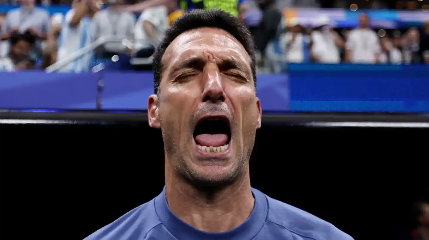 Scaloni ponderó el compromiso del plantel y el sentido de pertenencia que transmite el grupo.