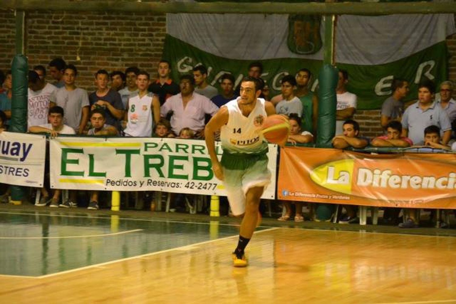 B.H. apabulló a La Armonía